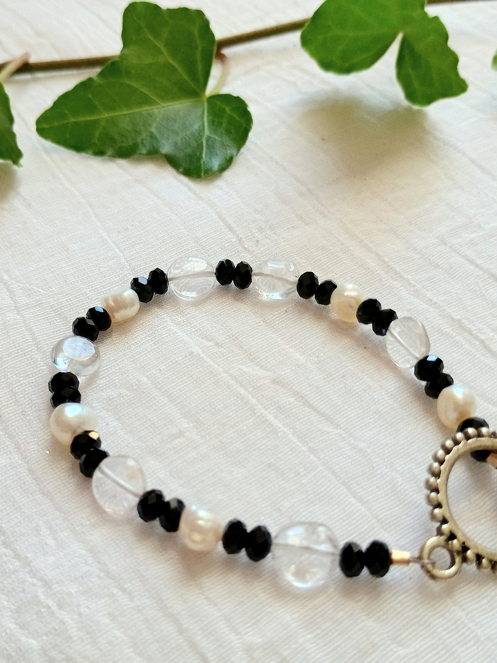 🎩 WHIMSIGOTHIC STYLE 🎩 Artisan, Pearl, Crystal & Crackle Quartz Toggle Bracele